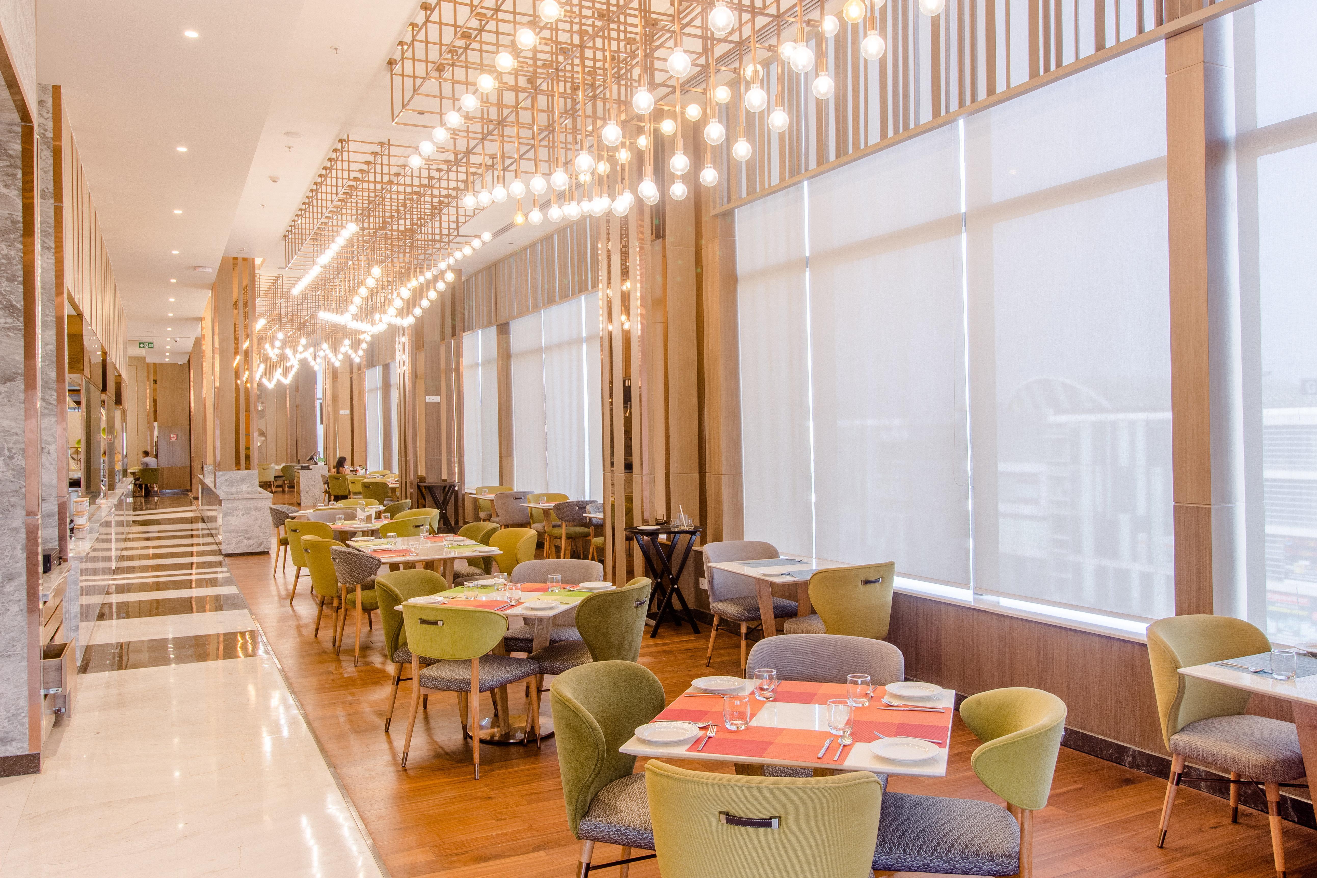 Holiday Inn Chandigarh Zirakpur By Ihg Exterior foto
