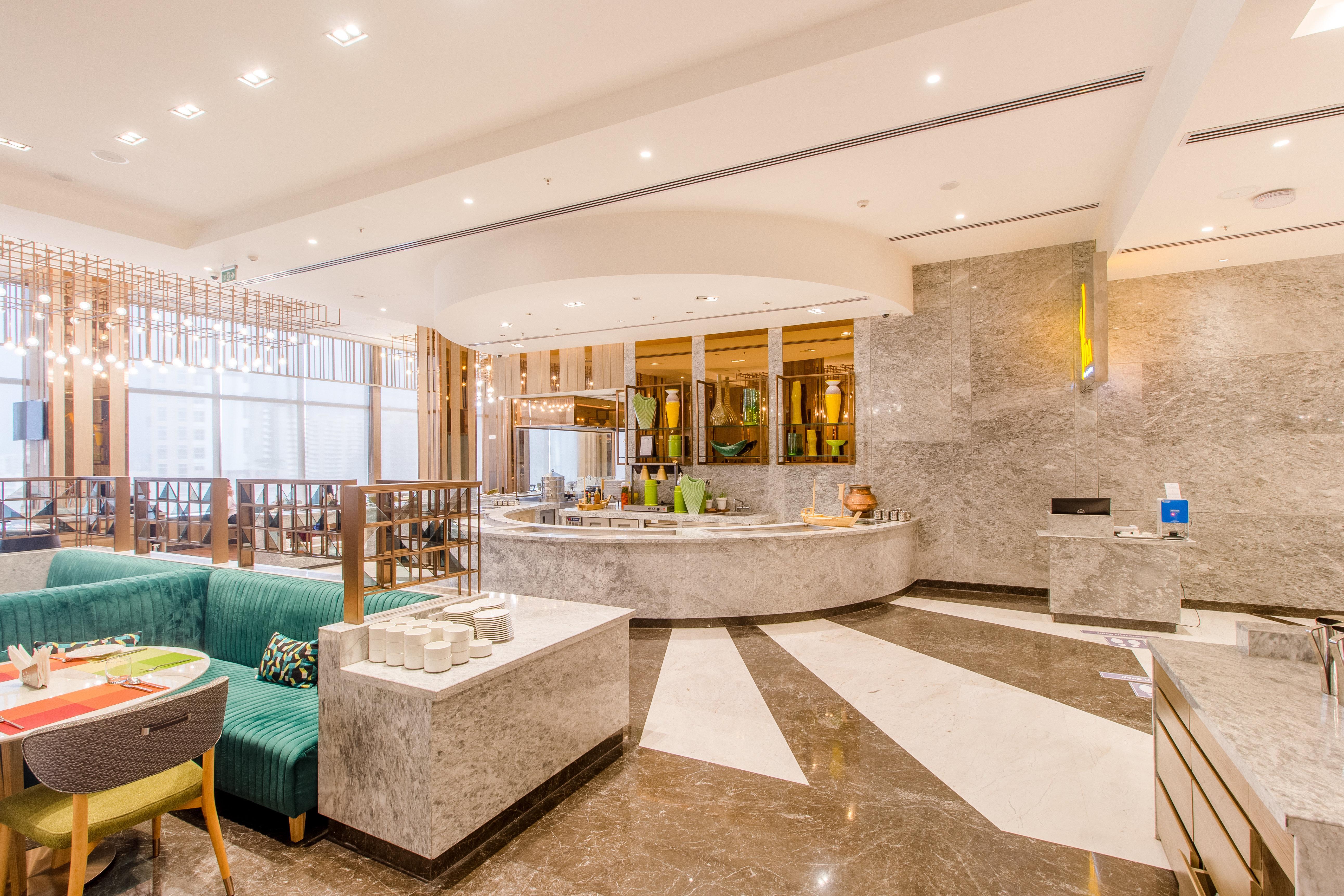 Holiday Inn Chandigarh Zirakpur By Ihg Exterior foto